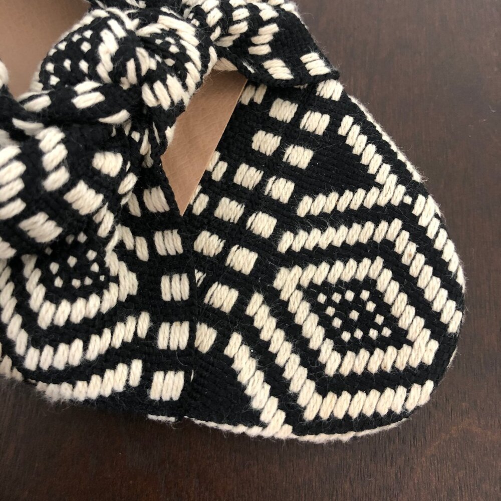 Chelsea & Violet Gia Knot Printed Mules Size 9 - Picture 4 of 6